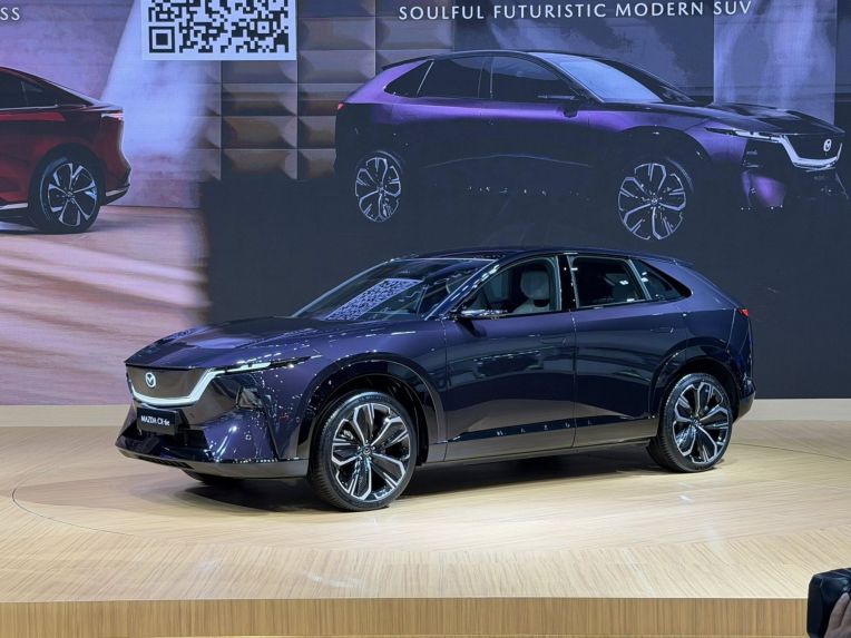 Mazda CX-6e ra mắt Đông Nam Á: Thiết kế cơ bắp hơn CX-5, đi được 600 km/sạc