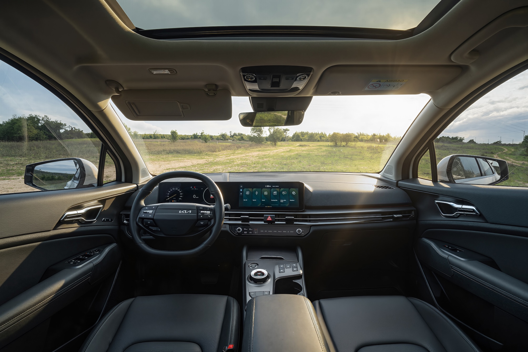 KIA New Sportage Hybrid 2026: SUV hiện đại, thực dụng nay thêm mạnh mẽ hơn 3 KIA New Sportage Hybrid 2026: SUV hiện đại, thực dụng nay thêm mạnh mẽ hơn Kia New Sportage Hybrid 1 2 KIA New Sportage Hybrid 2026: SUV hiện đại, thực dụng nay thêm mạnh mẽ hơn